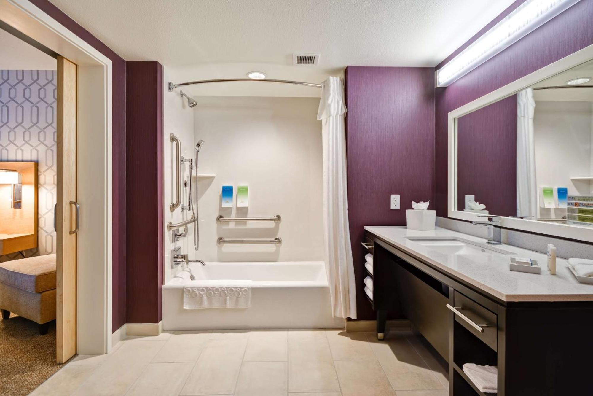 Home2 By Hilton 3* Livermore