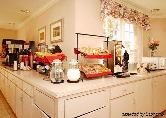 Hotel Home2 By Hilton