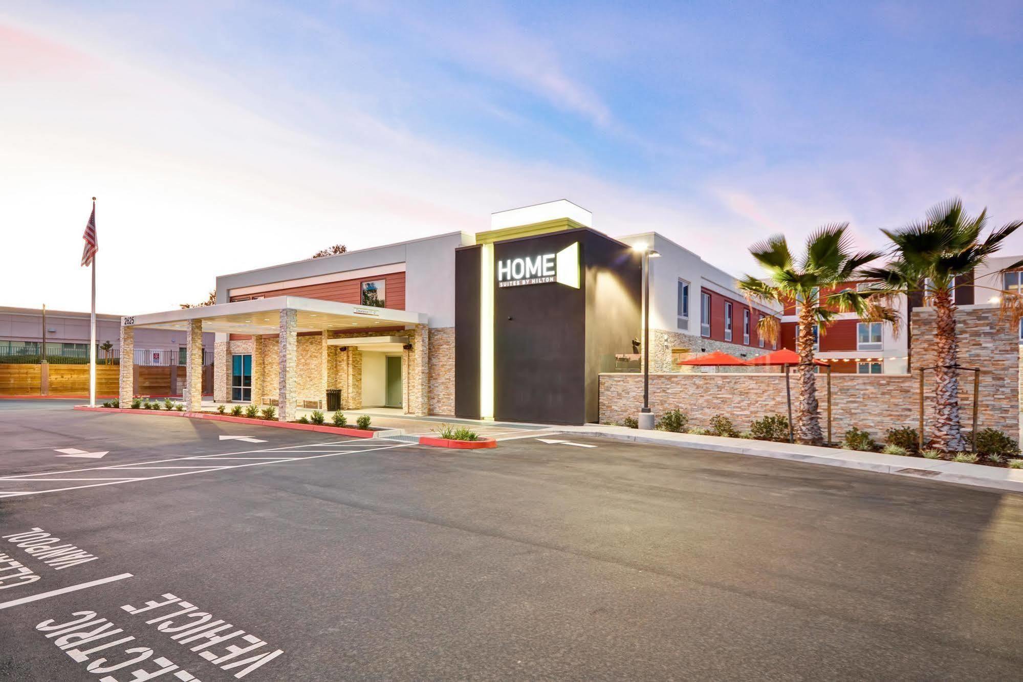 Home2 By Hilton 3*