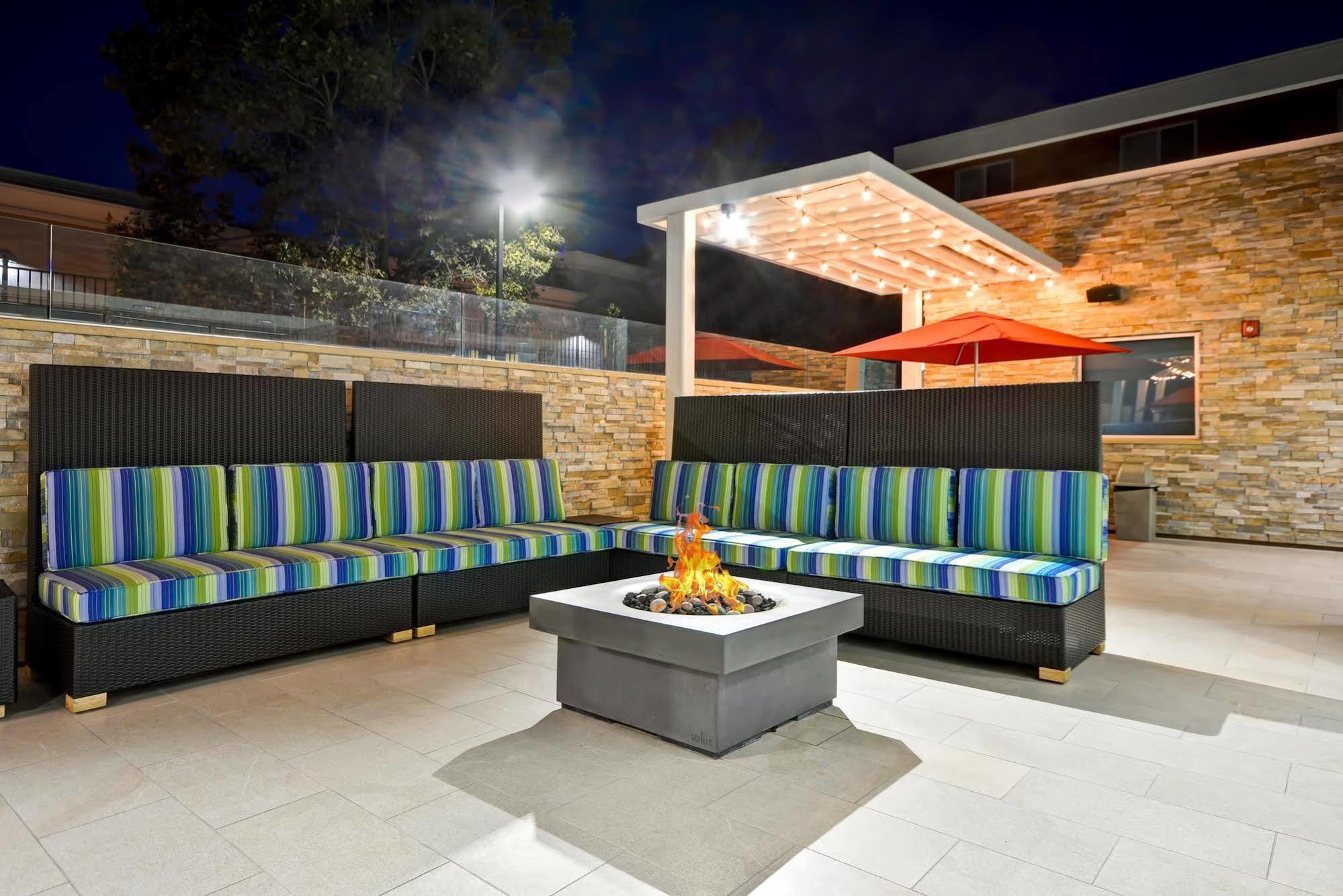 Hotel Home2 By Hilton 3*